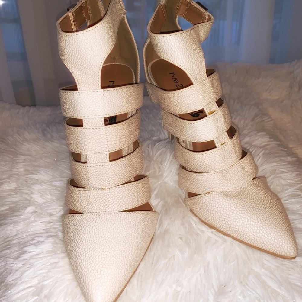 Beige Heel Shoes